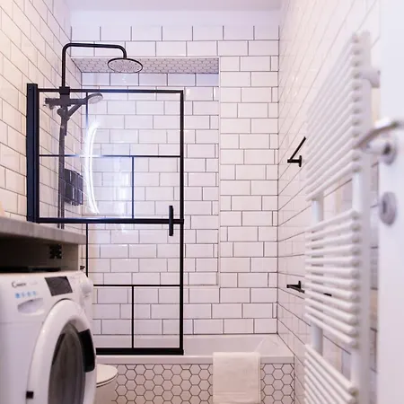 شقة Center Modern With Big Balcony بليد