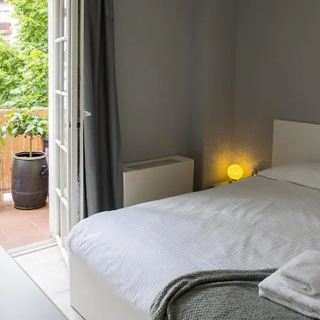 Modern In The Heart Of By Pintar